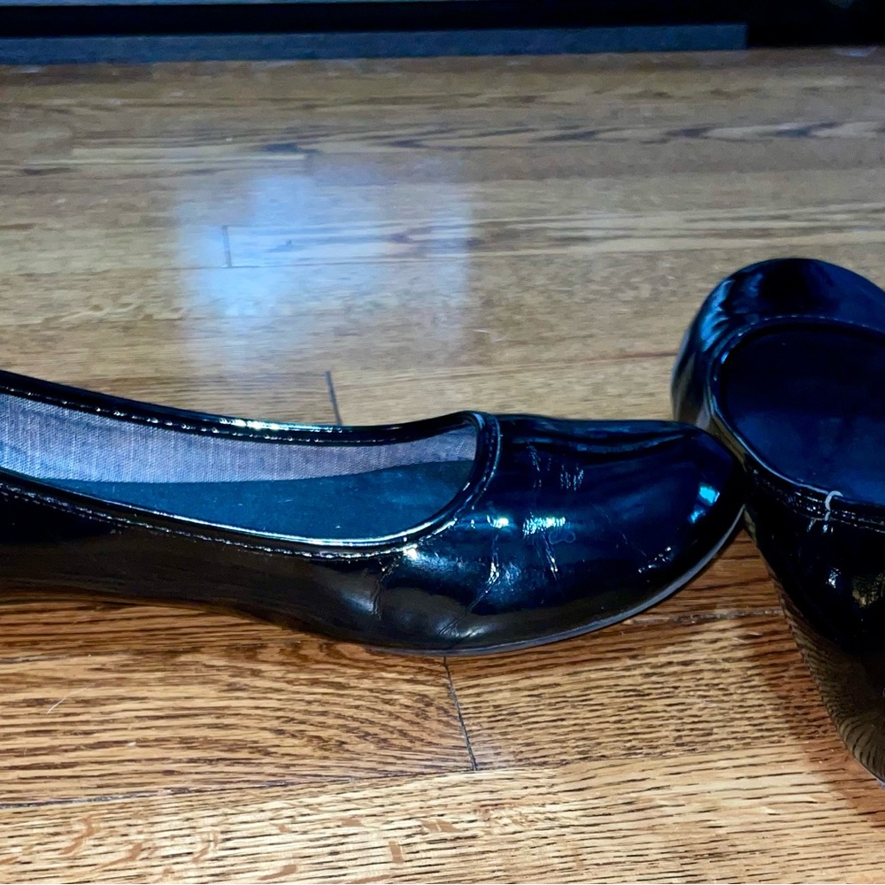 Dr. Scholl's Shiny Black Women's Flats